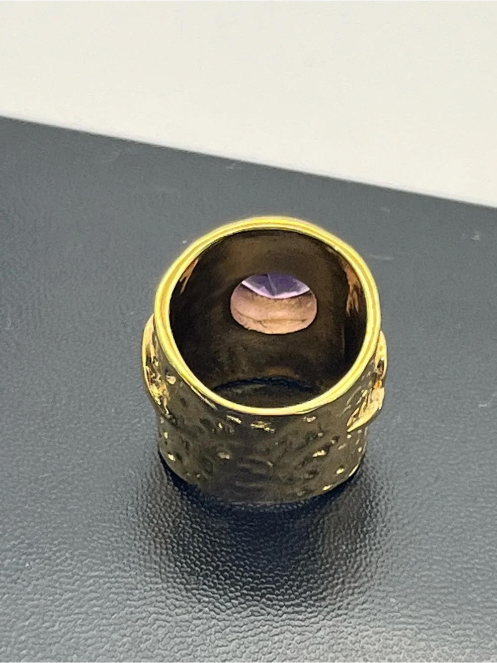 Italy wide textured gold tone band ring size 5 purple glass stone vintage